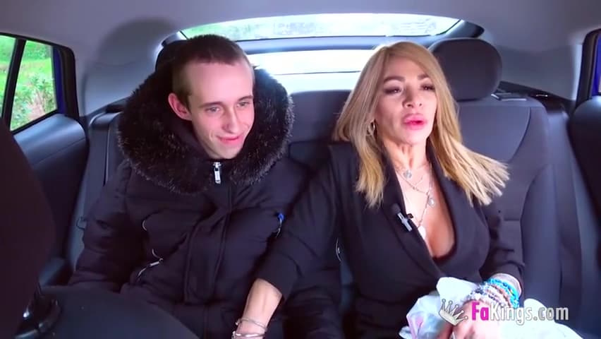 Vanessa Colombiana - Milfs Buscan Follar Con Jovencitos. Vanessa Colombiana Da De Com_main_thumbnail