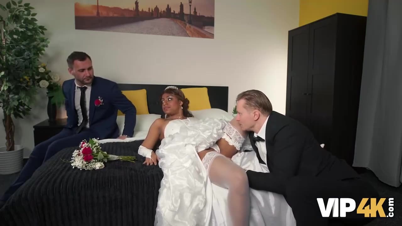 Fantastic Stanley Johnson - Wedding Fun Clip - Vip_main_thumbnail