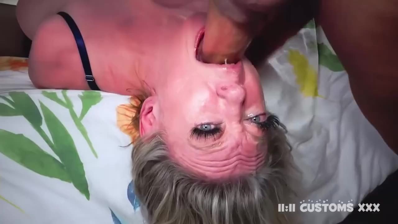 Featuring Dee Williamss Big Cock_main_thumbnail