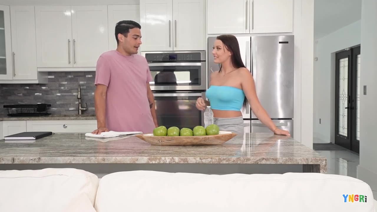 Porn In 4k Hungary_main_thumbnail