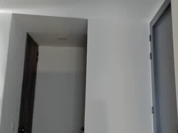 britany lenox live cam