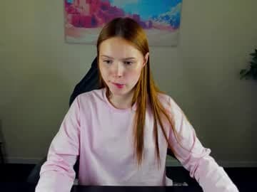 Diana GMT+7 TUE-THUR, SATU  11 PM-6 AM live cam