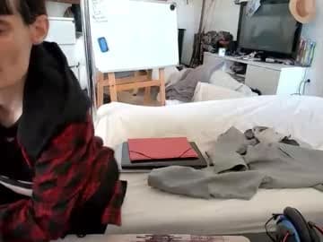 CeriseLapine live cam