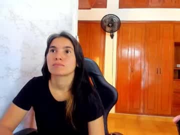 🌈Emily and Soffy🌈 live cam