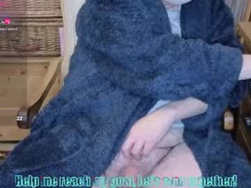 Adam https://onlyfans.com/masterdaddybear1 live cam