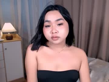 IM NEW HERE, ITS ME GIA! live cam