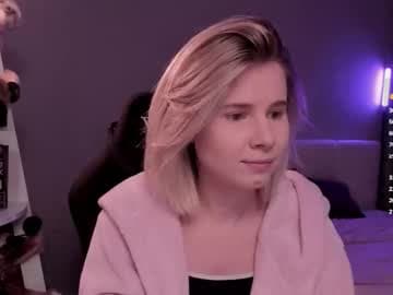 Mia ~ NEXT STREAM ~  feb 12,13; live cam