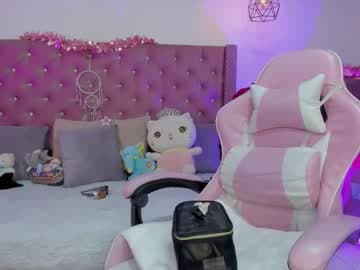 Jade with Mateo live cam