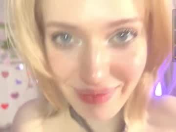 Fiona UwU Performance schedule: Monday through Friday, 4:00 a.m. (Czech time). I rest on Saturdays and Sundays live cam