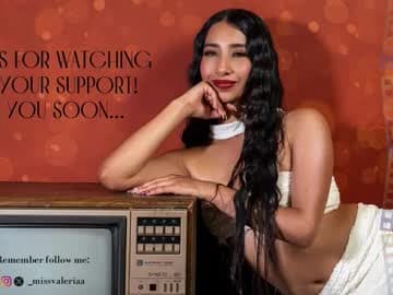 Valeria Davila live cam