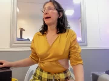 Oriana 🌸 live cam