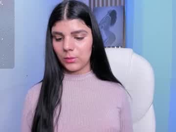 Paulina Belle live cam