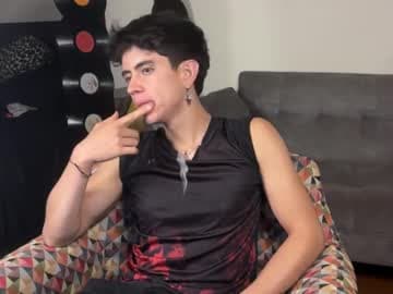 Stolas (Idepentend model) live cam