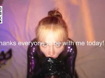 Lika <3  next stream 18.2 6am moscow time 🤍 live cam