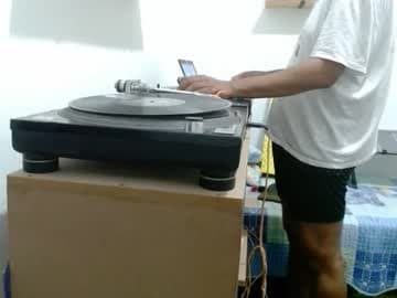 The Magneto live cam