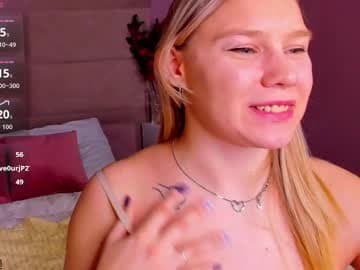 Vanessa GTM+2 (03:00 am-9:45am) Mon,Tue, Fri, Sat, Sun. live cam