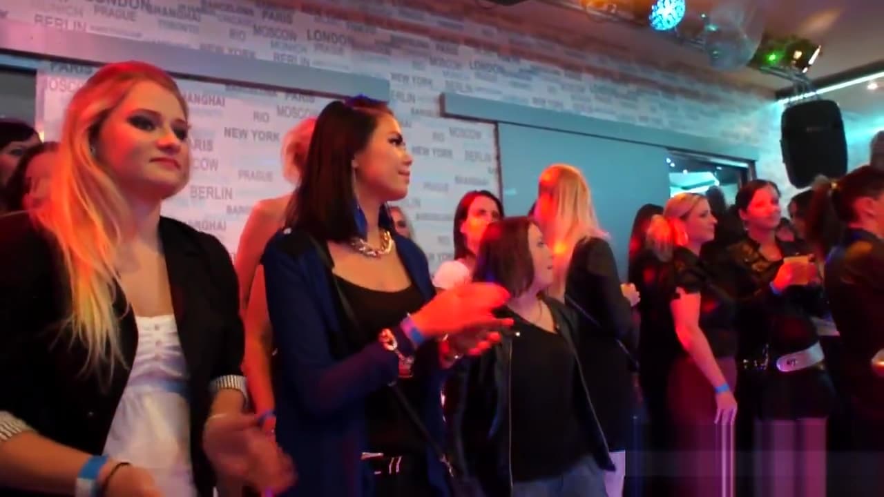 Cfnm teen 18+ sucking bbc_main_thumbnail