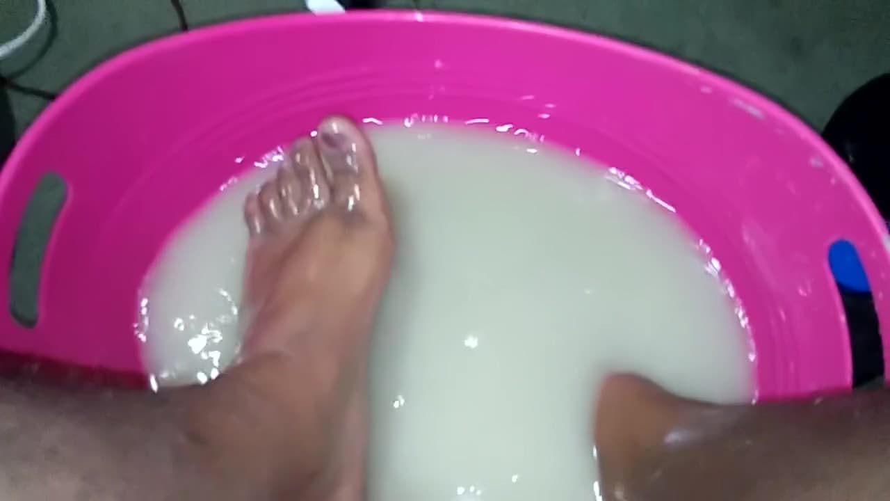 Foot routine- clay soak and oiling after_main_thumbnail