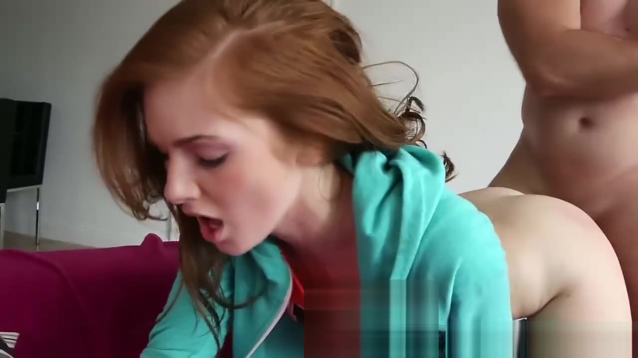 Natalie Lust blowjobs the pizza guys big cock_main_thumbnail