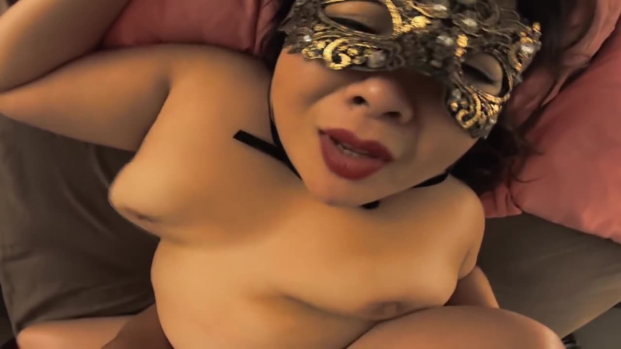 Pov Amateur Asian Wife Fucking_main_thumbnail