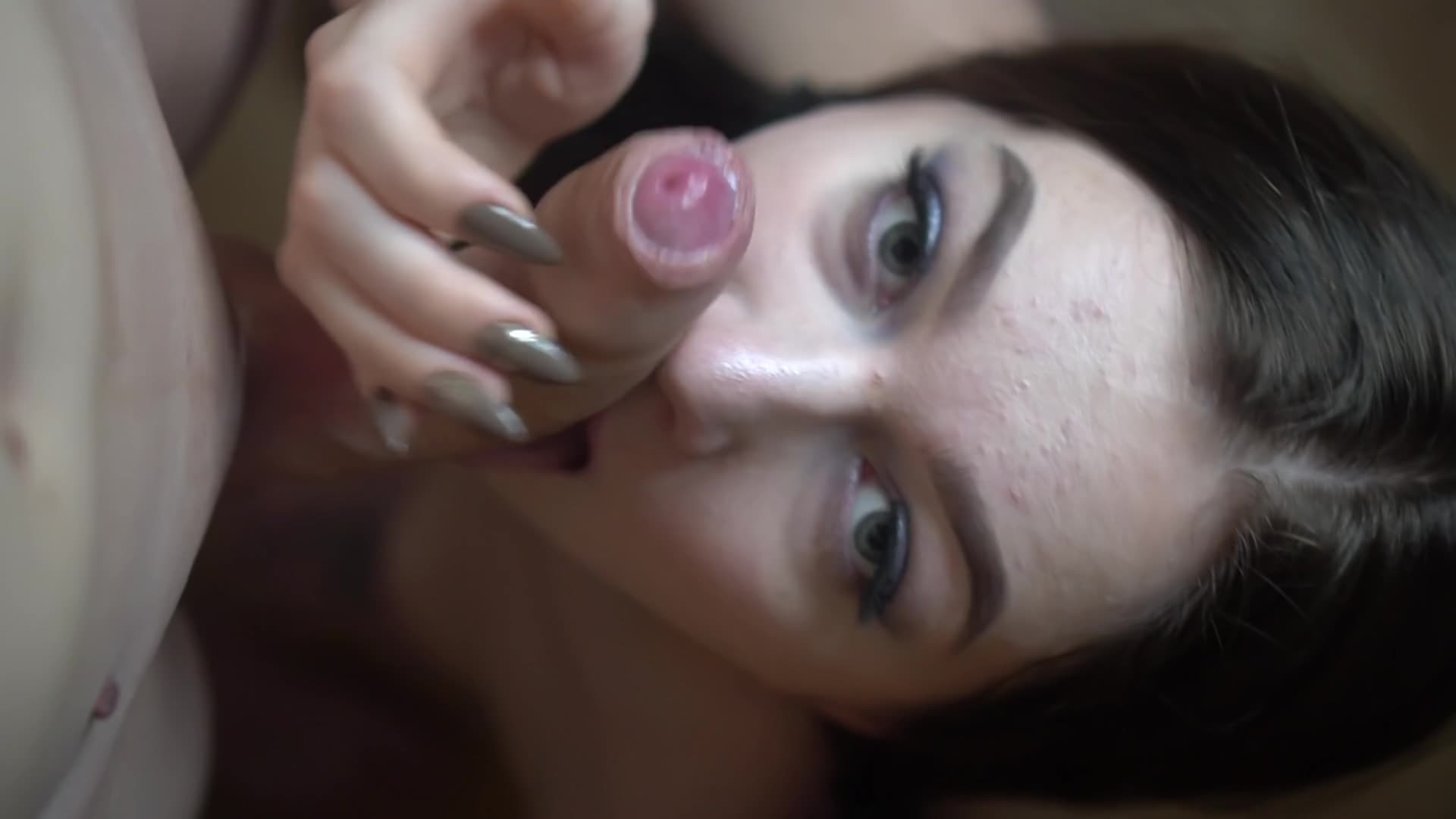 A Friend Allowed To Cum In The Mouth Of His Girlfriend She Swallowed_main_thumbnail