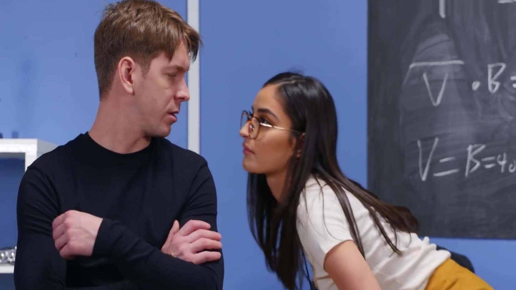 Gorgeous Babe Emily Willis Squirts & Fucked In The Ass In The Scie_main_thumbnail