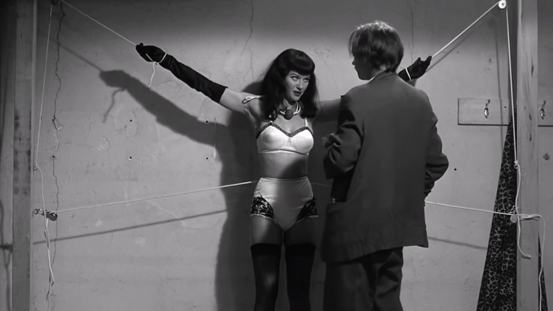 Movie Bondage_main_thumbnail