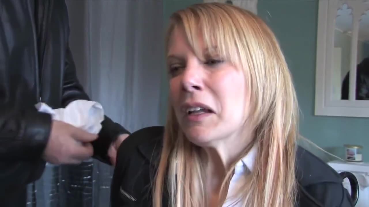 Amber - She Came Look For Help_main_thumbnail