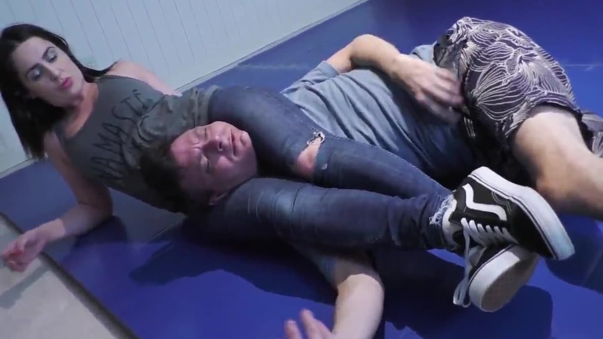 Girl Total Domination_main_thumbnail