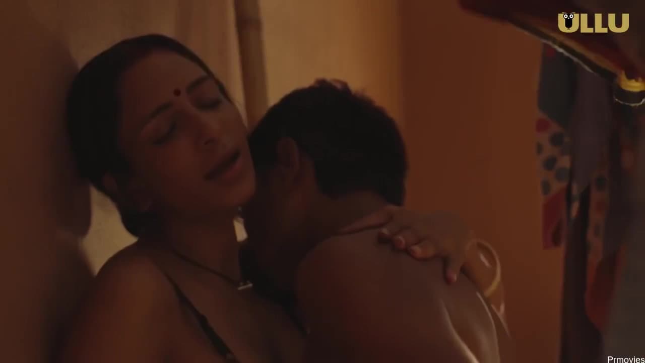 Bangle Seller S1p2_main_thumbnail