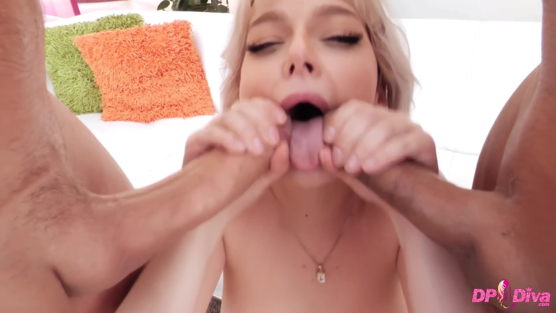 Jessica Starling - Dpd Tubes_main_thumbnail