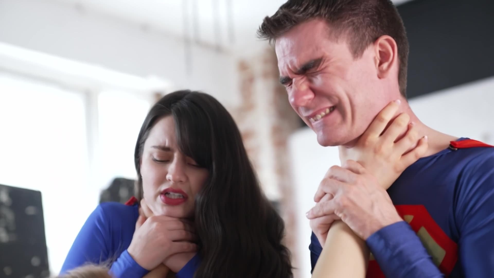 Destruction - Tarus Makings - Super Girl_main_thumbnail