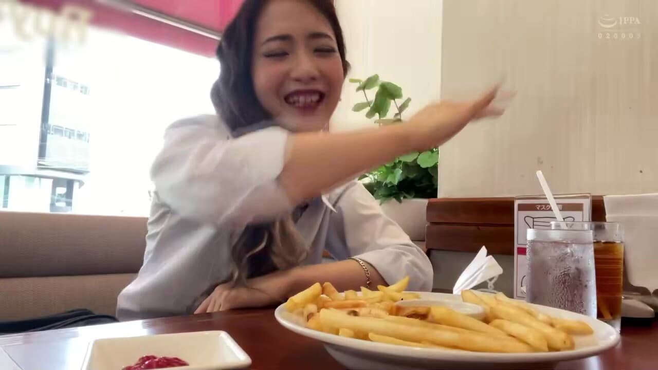 0002350_スリムの日本女性が腰振りロデオするエロ合体_main_thumbnail