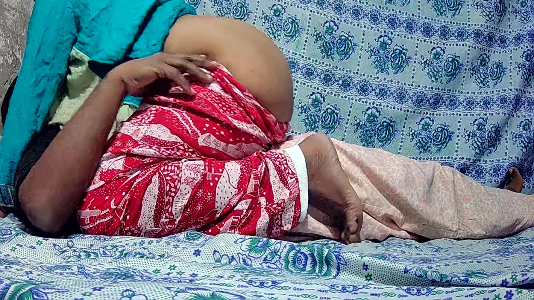 Indian Dasi Nurse And Peasant Sex In The Jungle_main_thumbnail