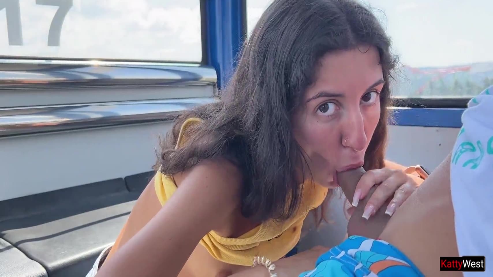 Beauty Sucks Cock On A Ferris Wheel In An Amusement Park 5 Min_main_thumbnail