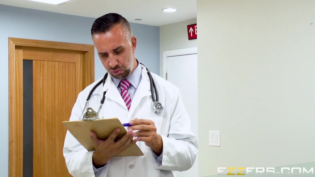 Brett Rossi In The Second Cumming 1_main_thumbnail