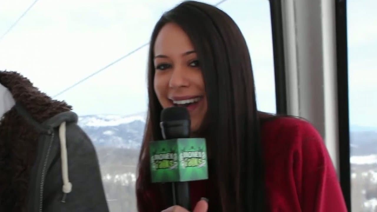 Blowjob on the moving gandola and amazing ass on a big cock_main_thumbnail