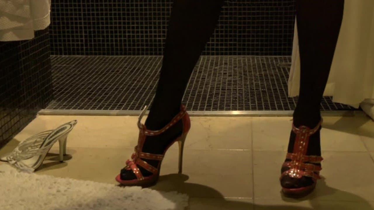 Diana Doll is my girlfriend tonight_main_thumbnail