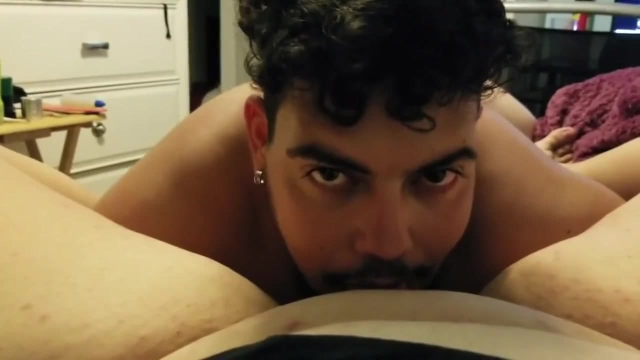 Hubby makes me cum so that he can get pegged ( 1)_main_thumbnail