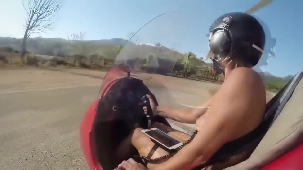 gyrocopter girl_main_thumbnail