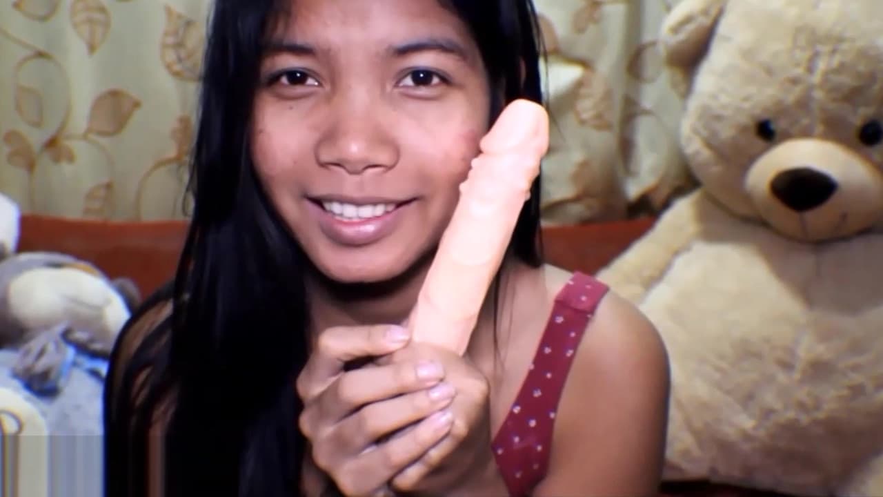 HD 16 week pregnant thai teen 18+ heather deep dido creamy squirt alone in the living room_main_thumbnail