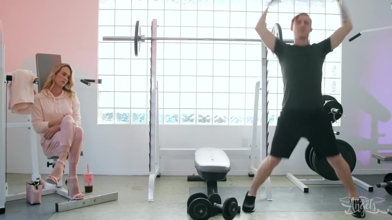 Fitness Shemale Hot Anal Sex Adventure_main_thumbnail