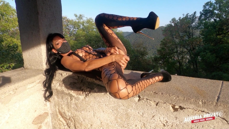 Bts Vanessa_main_thumbnail